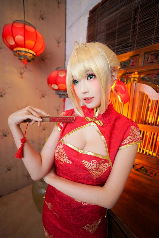 saber-红旗袍 - ElyEE子
